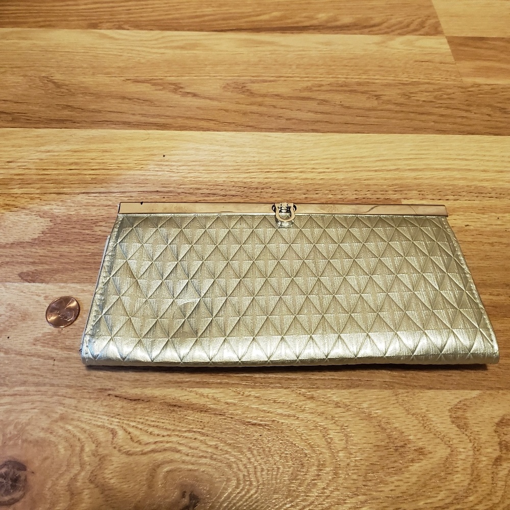 Small gold wallet